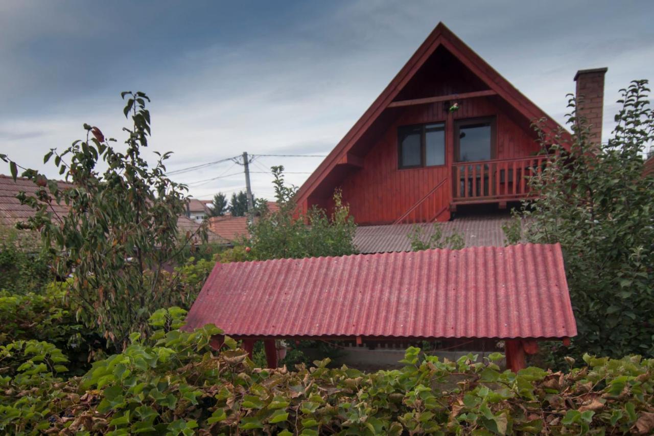 Hotel Dobra Haz Covasna Exterior foto